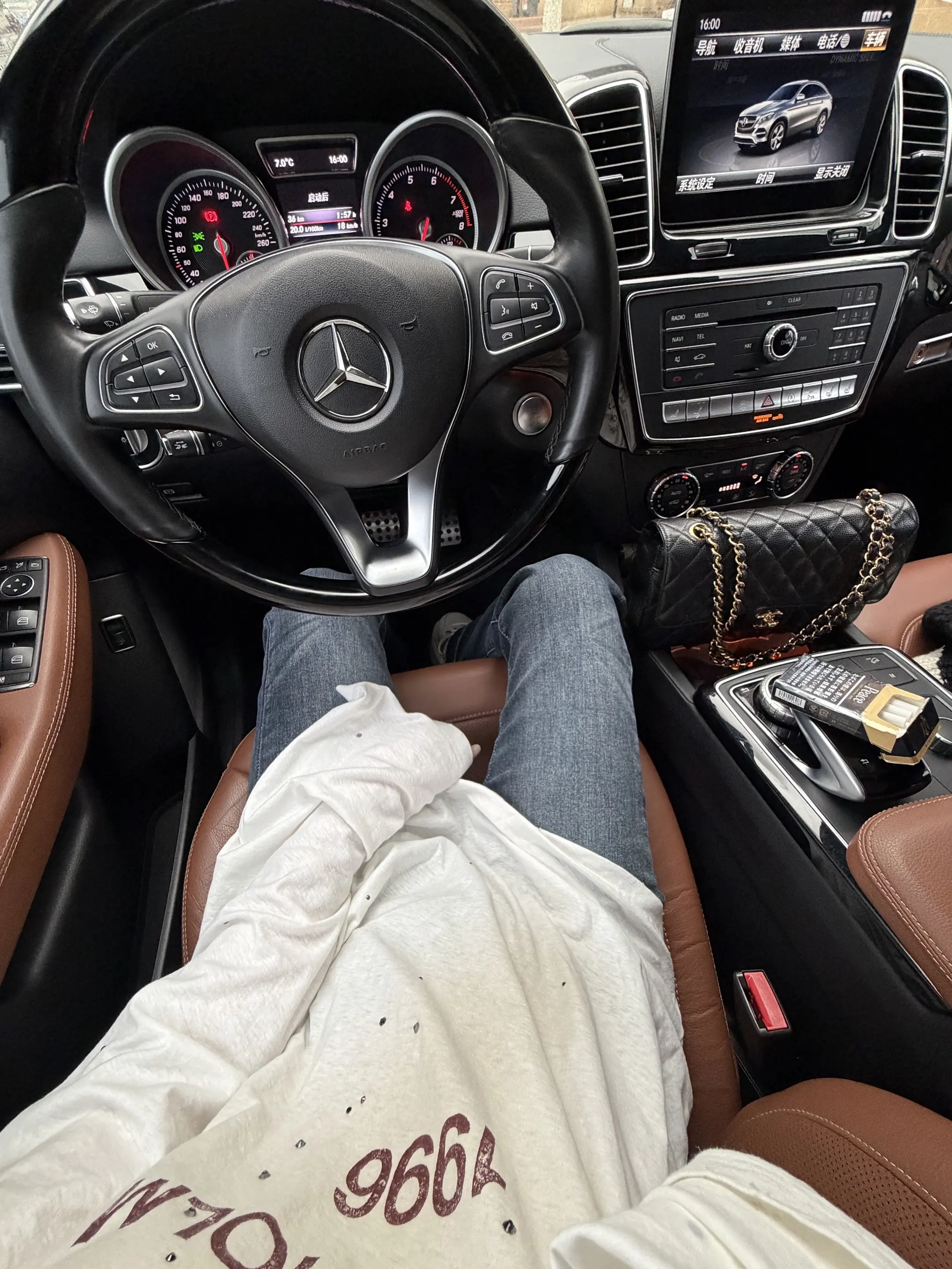 19岁拥有人生中第一辆车