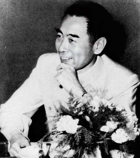 [狗头]1951彭德怀要在朝鲜枪毙周恩来总理的女婿，总理得知后，急忙给彭德怀发电