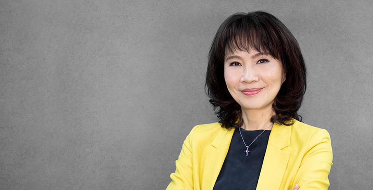 台湾省终于出个明白人，台媒体人陈凤馨：大陆之所以不打台湾省，不是因为我们官兵多么