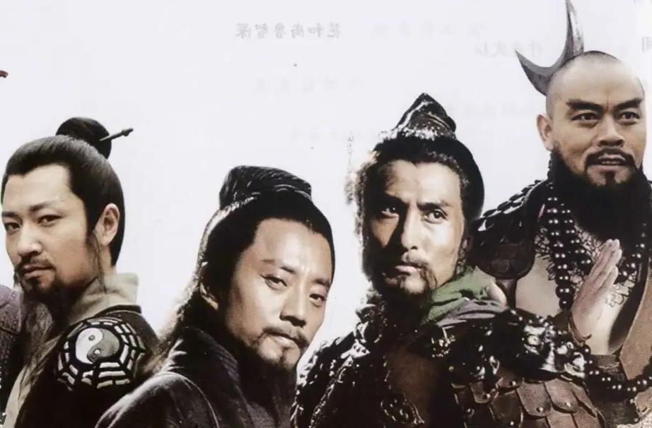 难怪宋江注定会死，你看最后一个上梁山的人叫啥？《水浒传》里一百单八将聚义梁