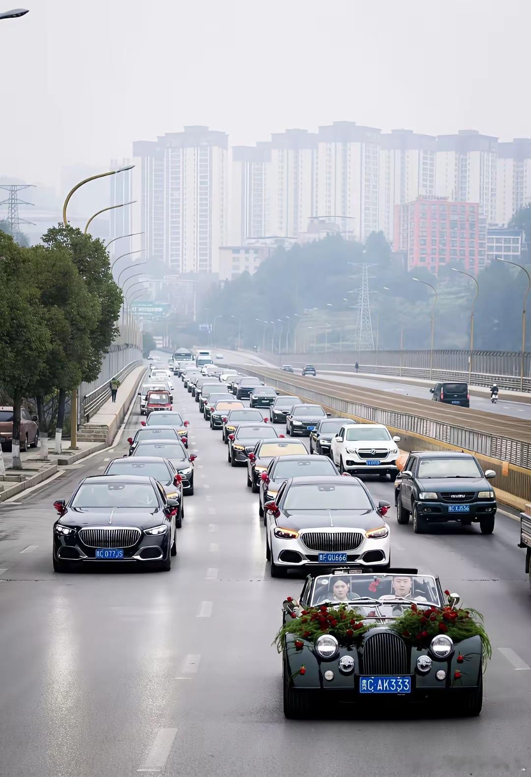 我宣布：就现在来看，这绝对是2026年仁怀最带劲的婚礼车队！