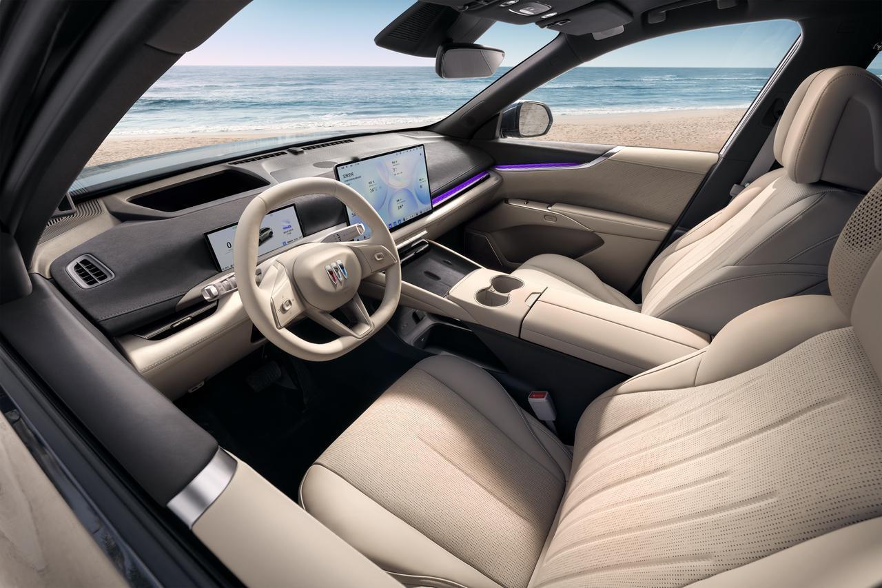 满分座舱的诚意价！别克至境E7售15.49万起，重新定义家庭出行价值。4月22