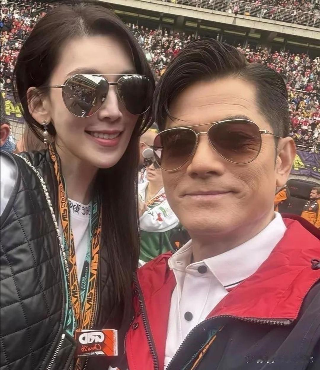 郭富城讲：“我可太欣赏我太太了。她在家相夫教子之余，还有自己的爱好和工作。我一工
