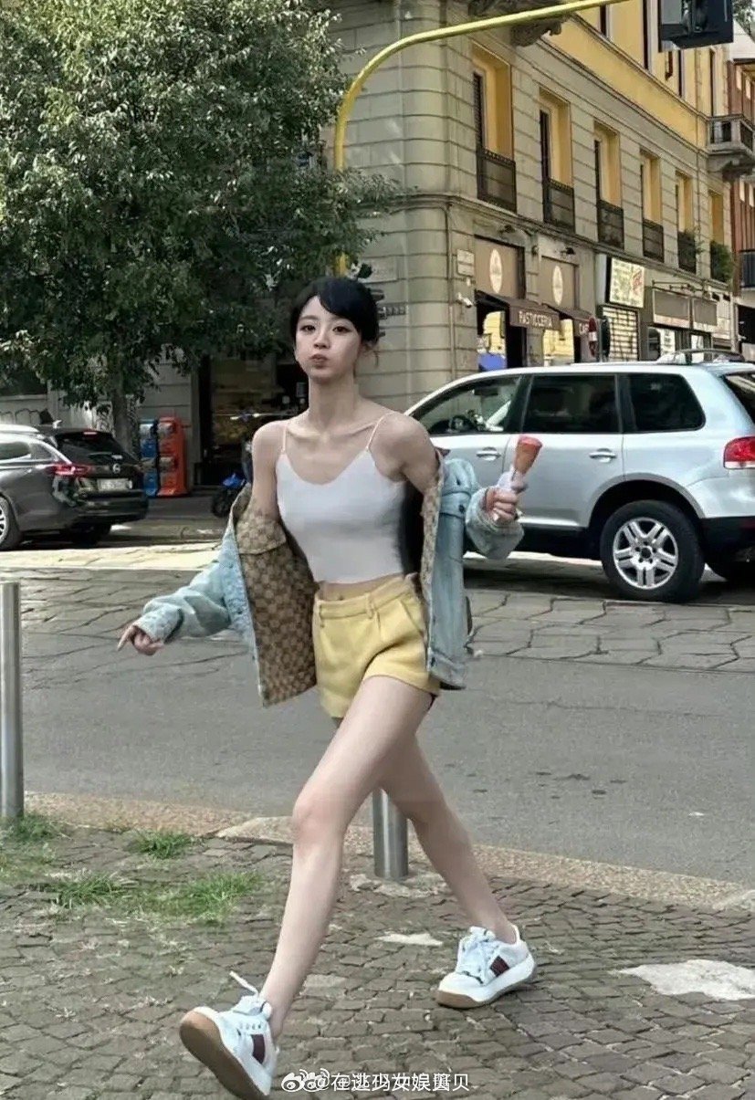 被田曦薇的脸骗了，原来她这么高