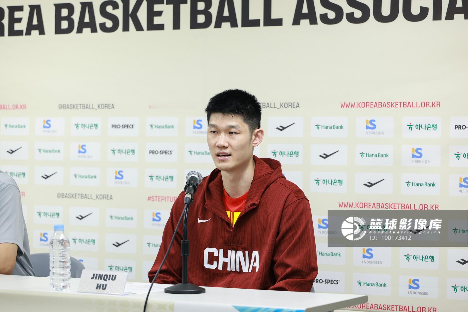 胡金秋赛后发布会：这是一个残酷的事实。这不是我们的真实水平，我们失去了以往的拼劲