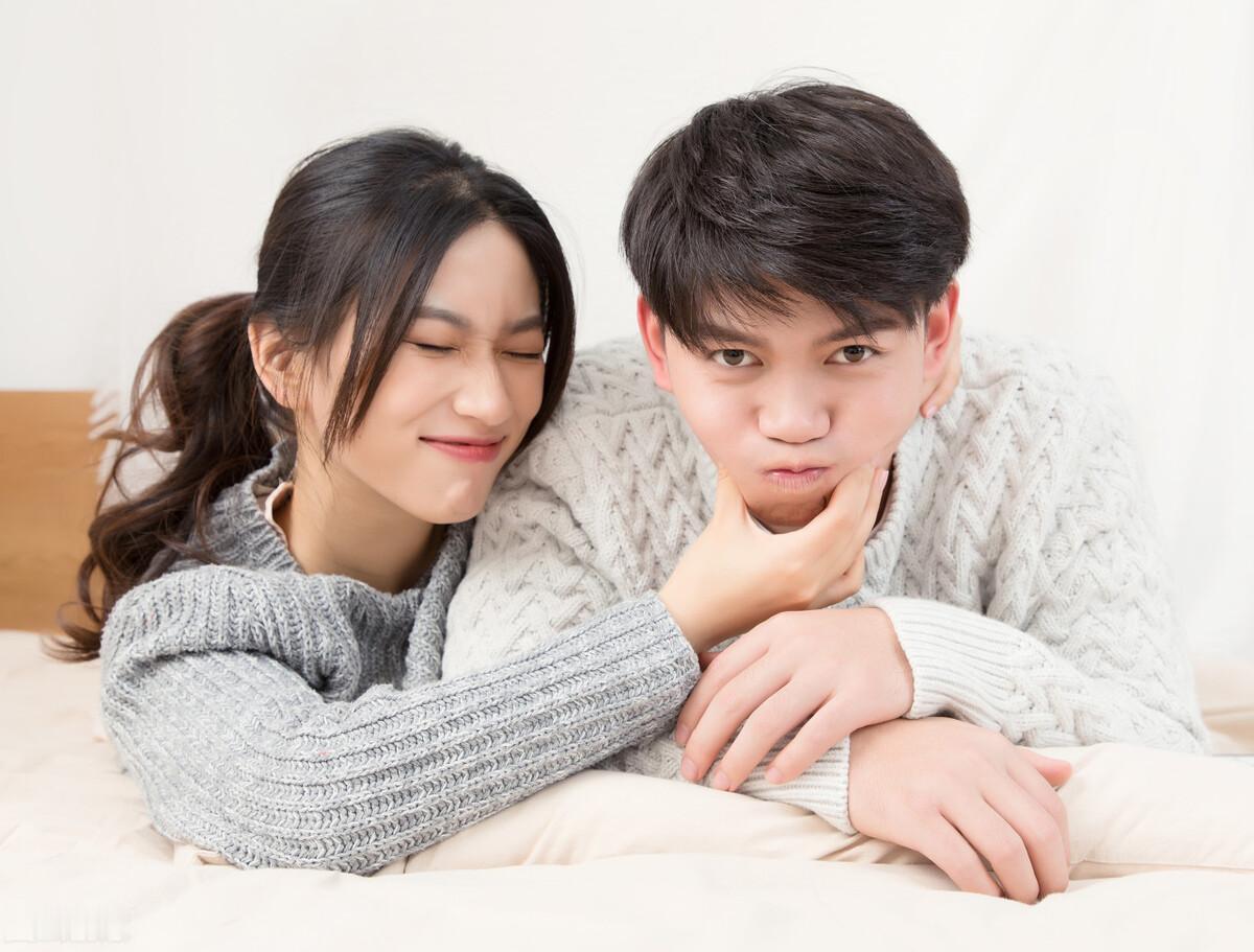 张爱玲说：“跟男人相处，最好用套路，千万别走心。用套路，他觉得你可好了；