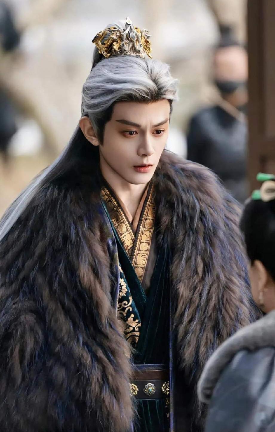 话说，《琢玉》最大的赢家是邓凯饰演的齐旻吧？谁说配角没出路，邓凯这不就火了吗