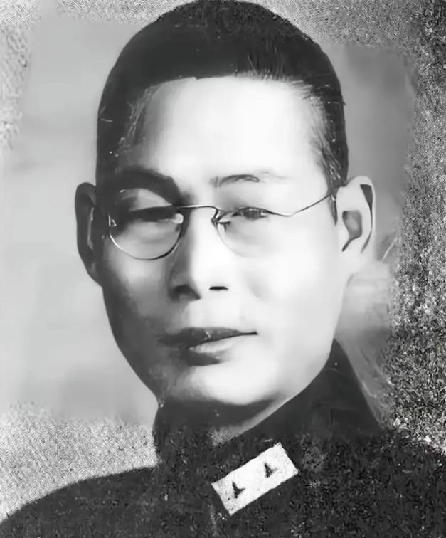 1934年，闽西，李延年抓了500多名红军，随即下令：“全杀了！”蒋介石得知此事