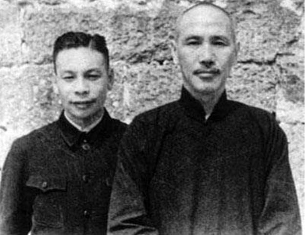 ☔蒋经国为啥没把台湾的权力传给儿子？其实不是不想，而是不能。我们都知道，蒋