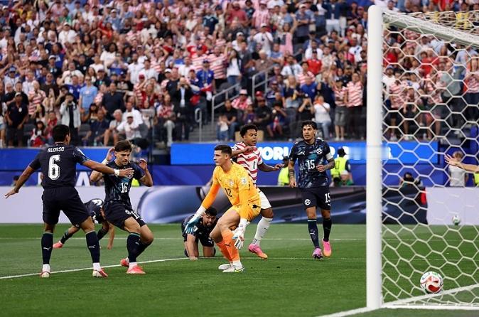 不出意外！随着德国7-1库拉索，瑞典5-1突尼斯，2026世界杯或将提前出局的六