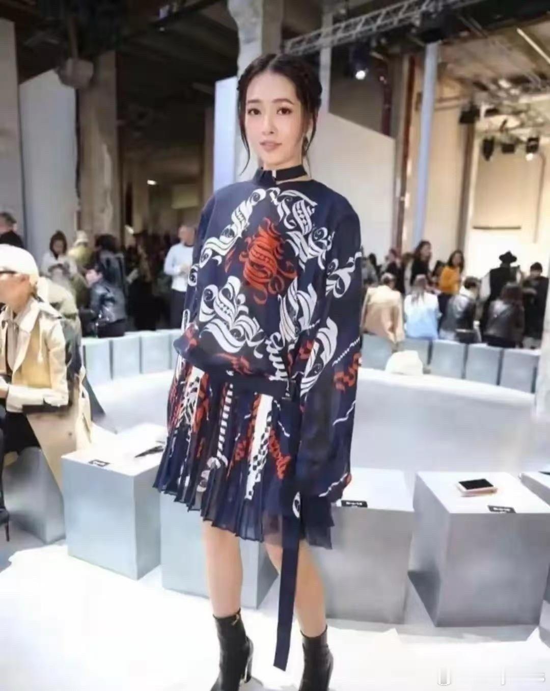 郭碧婷不会也去医美了吧，看上去都不像她了​​​
