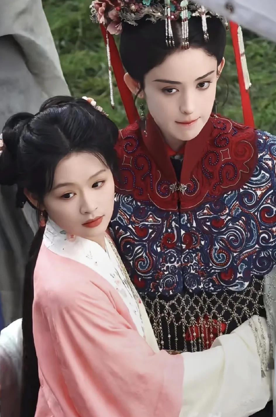 短剧演员余茵，被于正签了。她身高只有1米53，却要闯进长剧圈。2023年，短