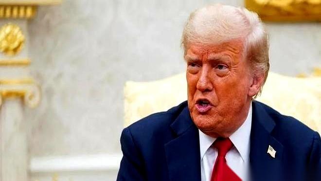 最打脸的是什么？前脚刚在社交媒体上敲锣打鼓，宣布自己“成功调停”，促成了停火。