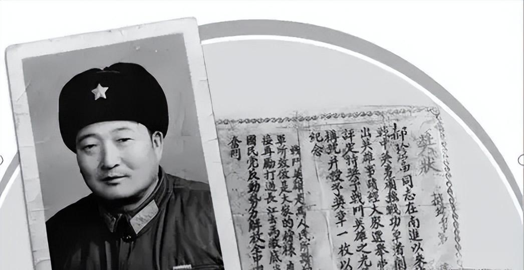 泪目了！云南一96岁退休教师去世，学校翻找资料才发现：这个老教师居然获得过3次特