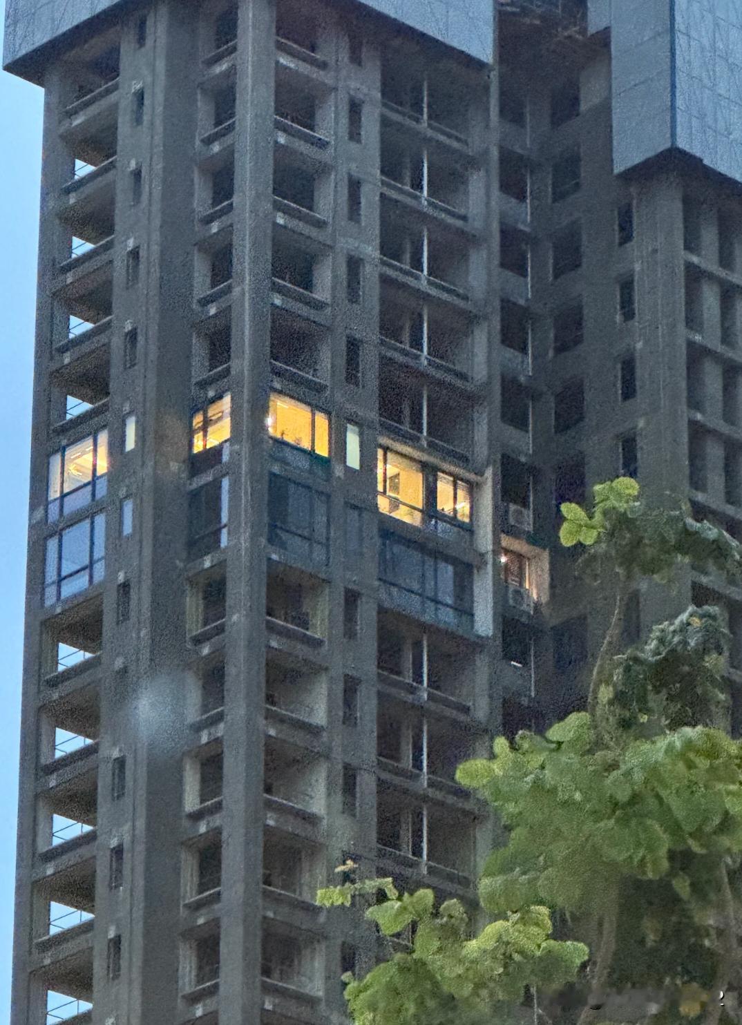 这种在建房怎么能住进去的？