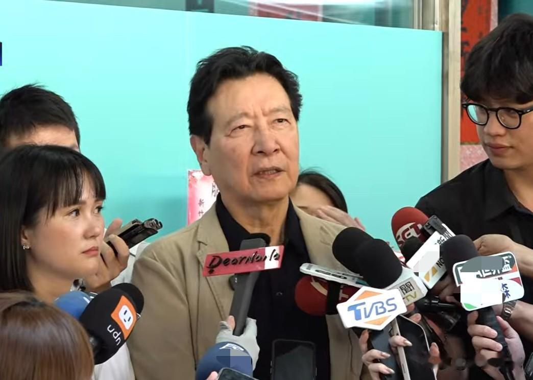 赵少康：郑丽文聪明、智慧民众党议员参选人吴怡萱今天（5日）举行竞选活动，赵少