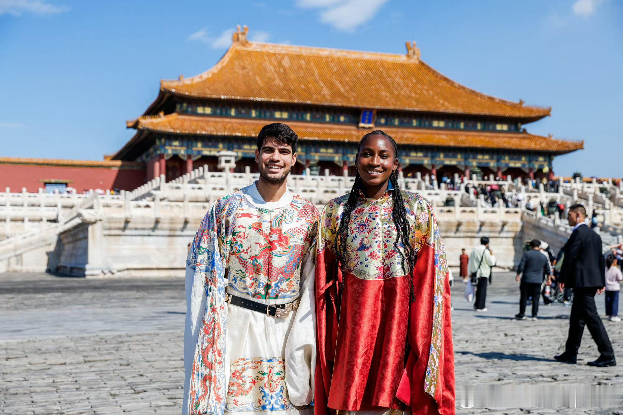 阿尔卡拉斯卫冕法网冠军WTA/ATP如果想获得好成绩？1、参加中网2、努力中网