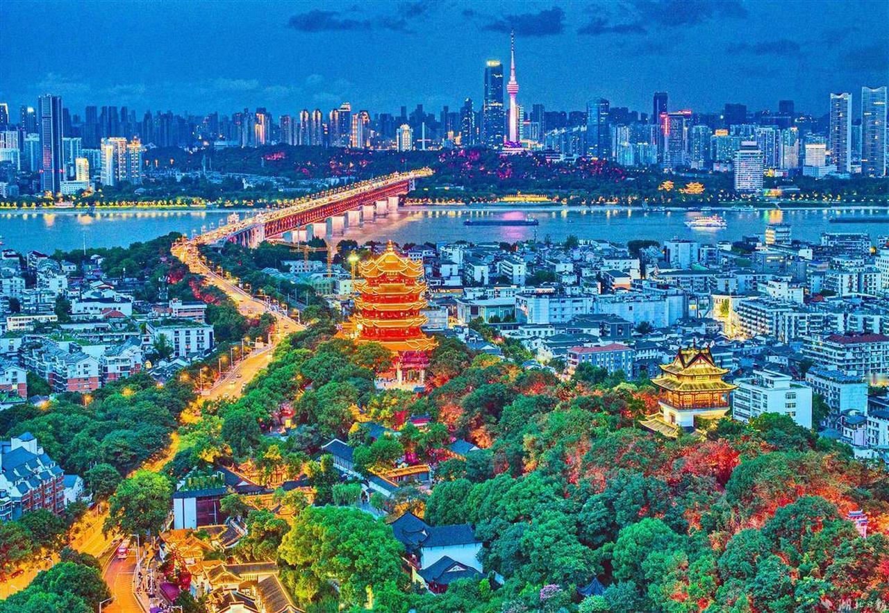 湖北2025年GDP来了！湖北GDP在2025年达到了62660.9亿，增长