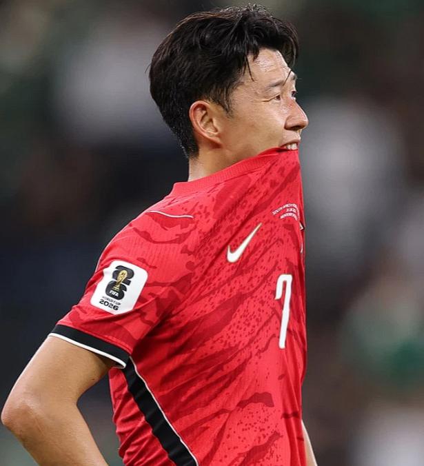 苦等数日的韩国队最终还是被淘汰回家了，他们失去了这三样东西！第一，世界杯小组