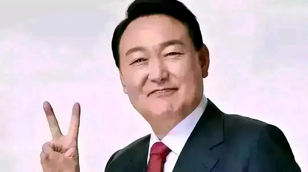 想不到，尹锡悦还会这一套！真的大跌眼镜，连最后的一点体面都不要了，撒泼打滚耍无