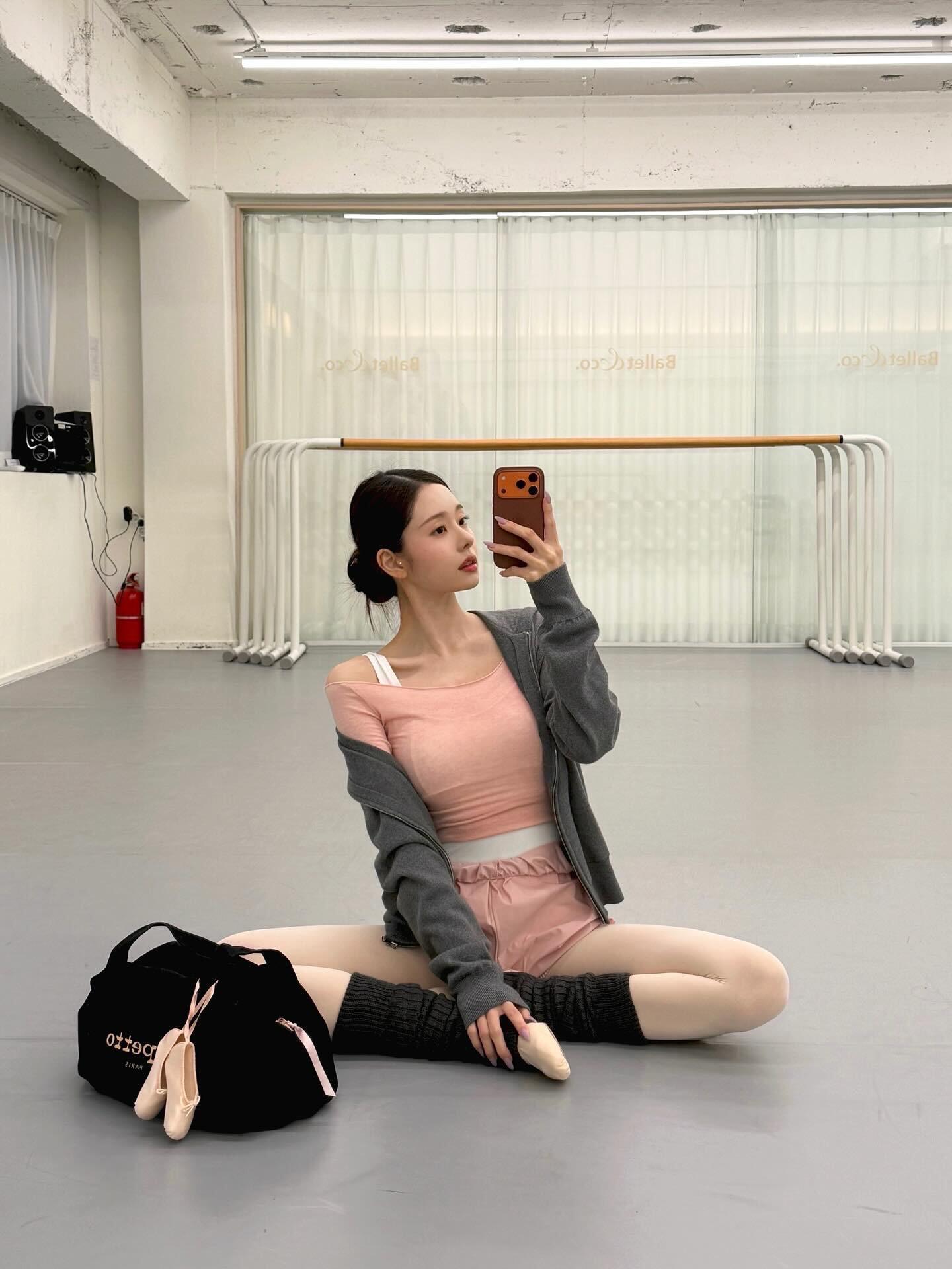 宋智雅的芭蕾🩰穿搭，依然是很顶的一张脸～芭蕾ootd穿搭