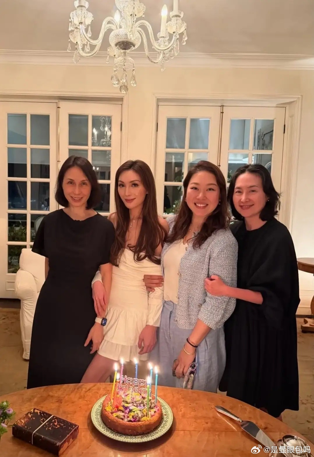 林建岳女儿林心儿36岁生日宴，霍家和何家千金到场庆贺，这次到场的名媛好友有大家非