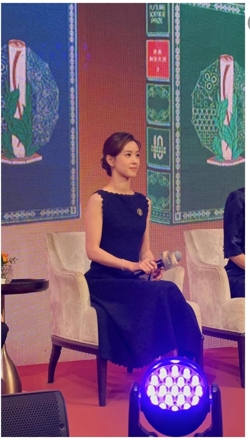 奶茶妹妹，越来越有少奶奶的气质。