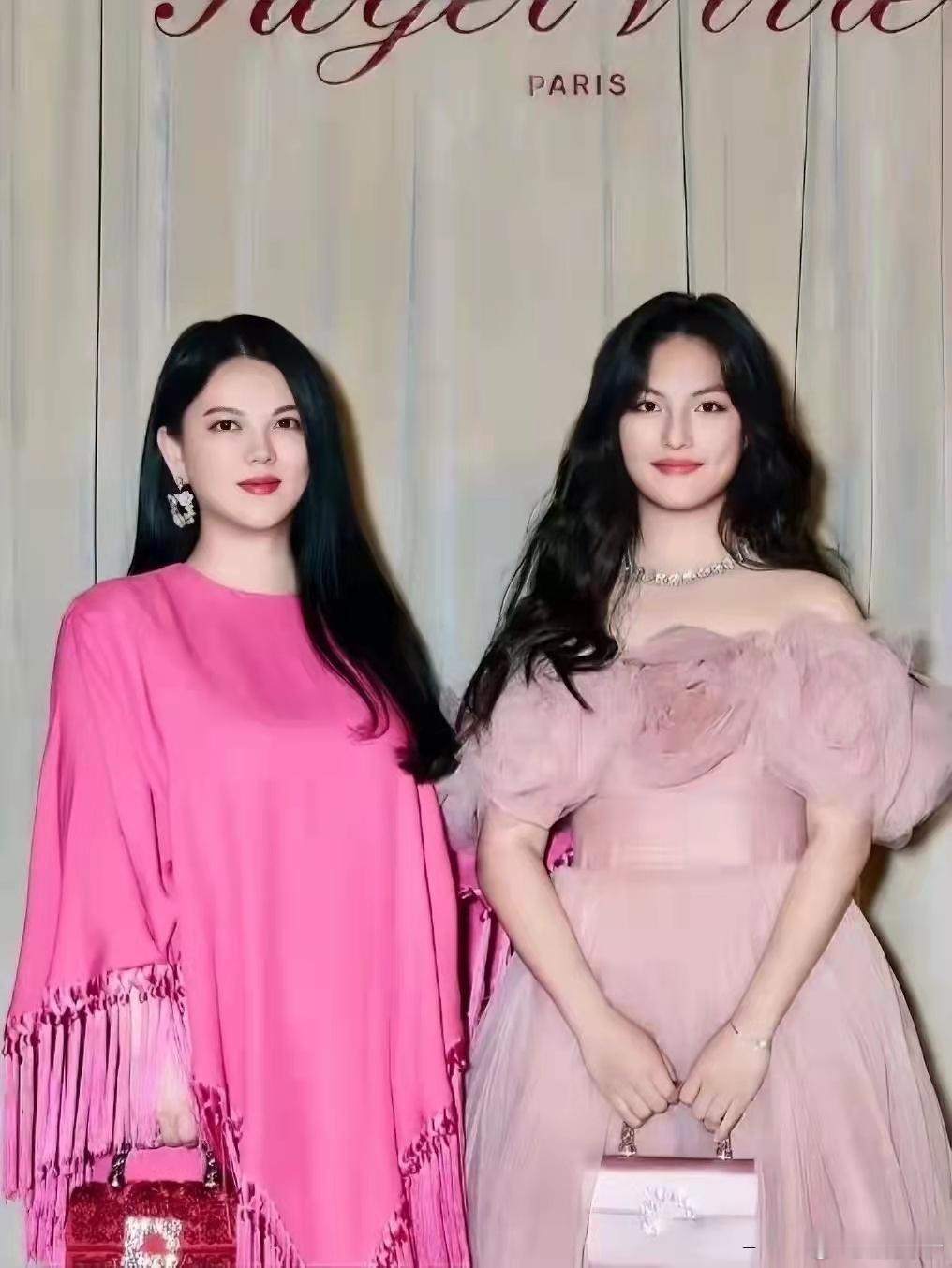 李湘天花板级别的富养女儿让人羡慕！​​​