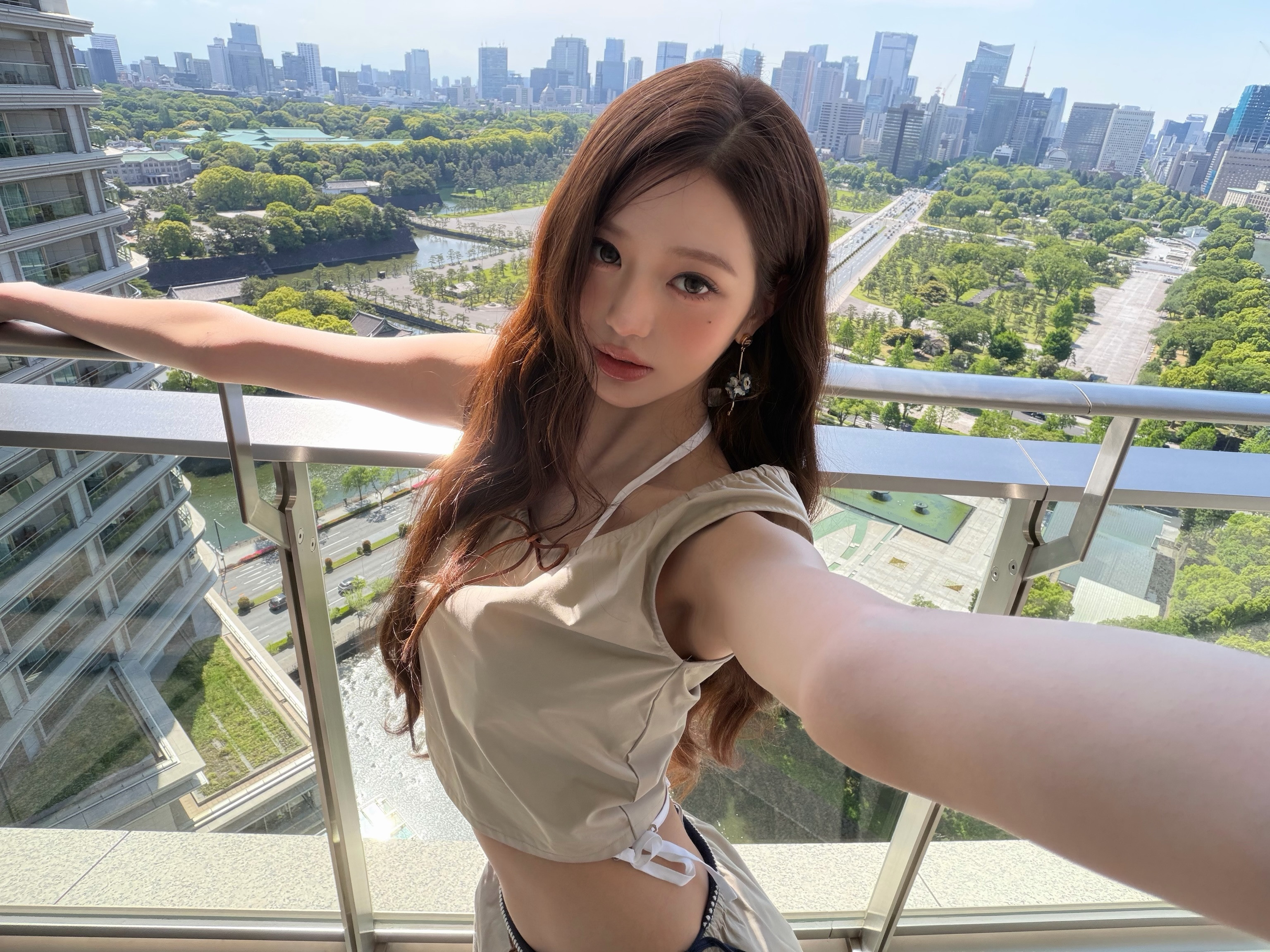 张元英