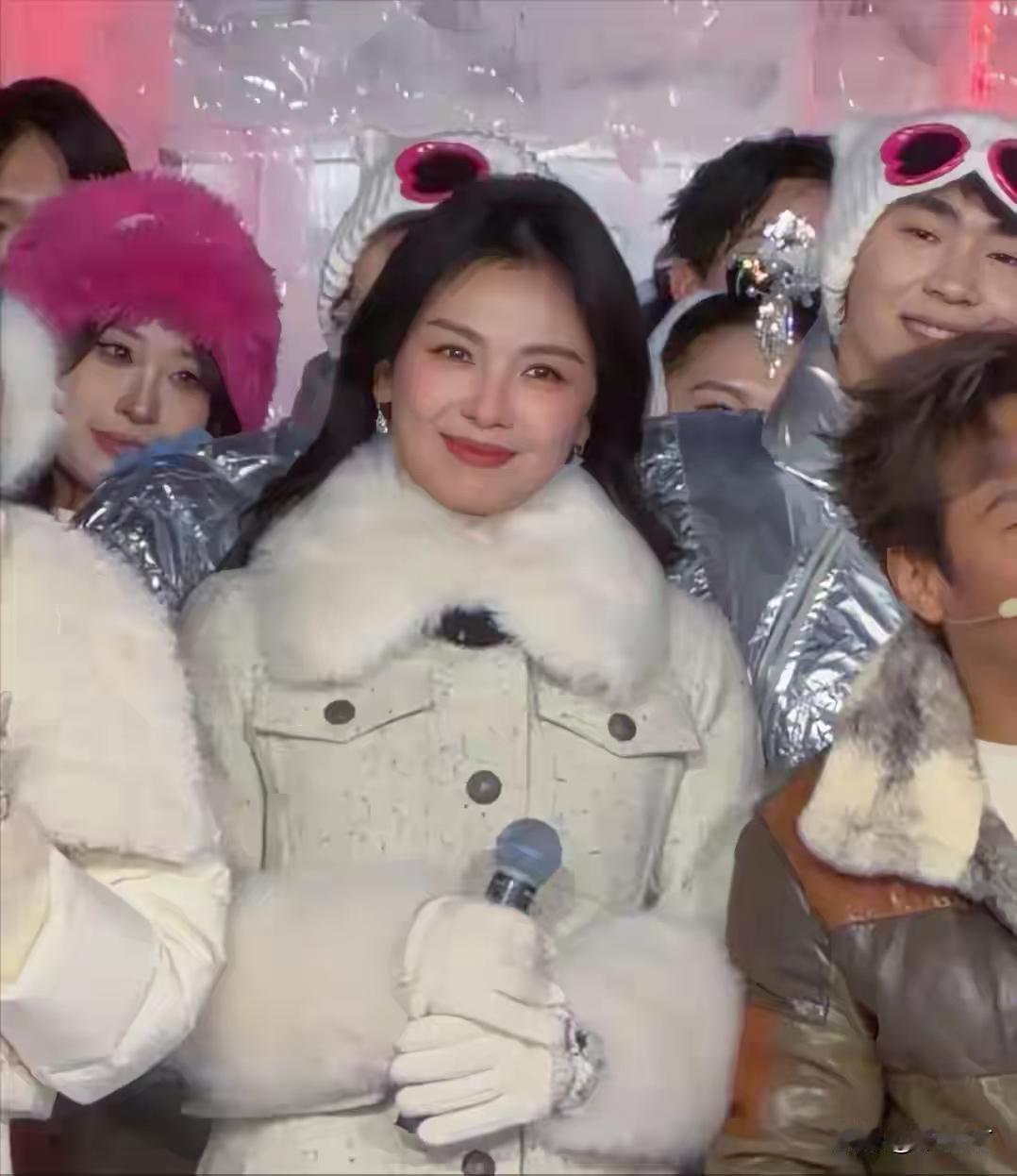 不顾央视警告顶风作案，与刘涛传绯闻的杨烁，如今下场怪不得别人杨烁曾凭借俊朗外表和