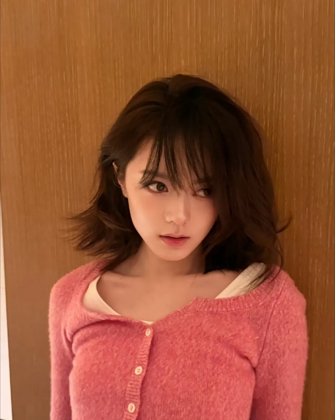 赵今麦这个妆造真的适合演一部悬疑题材类的电视剧📺～期待一下～