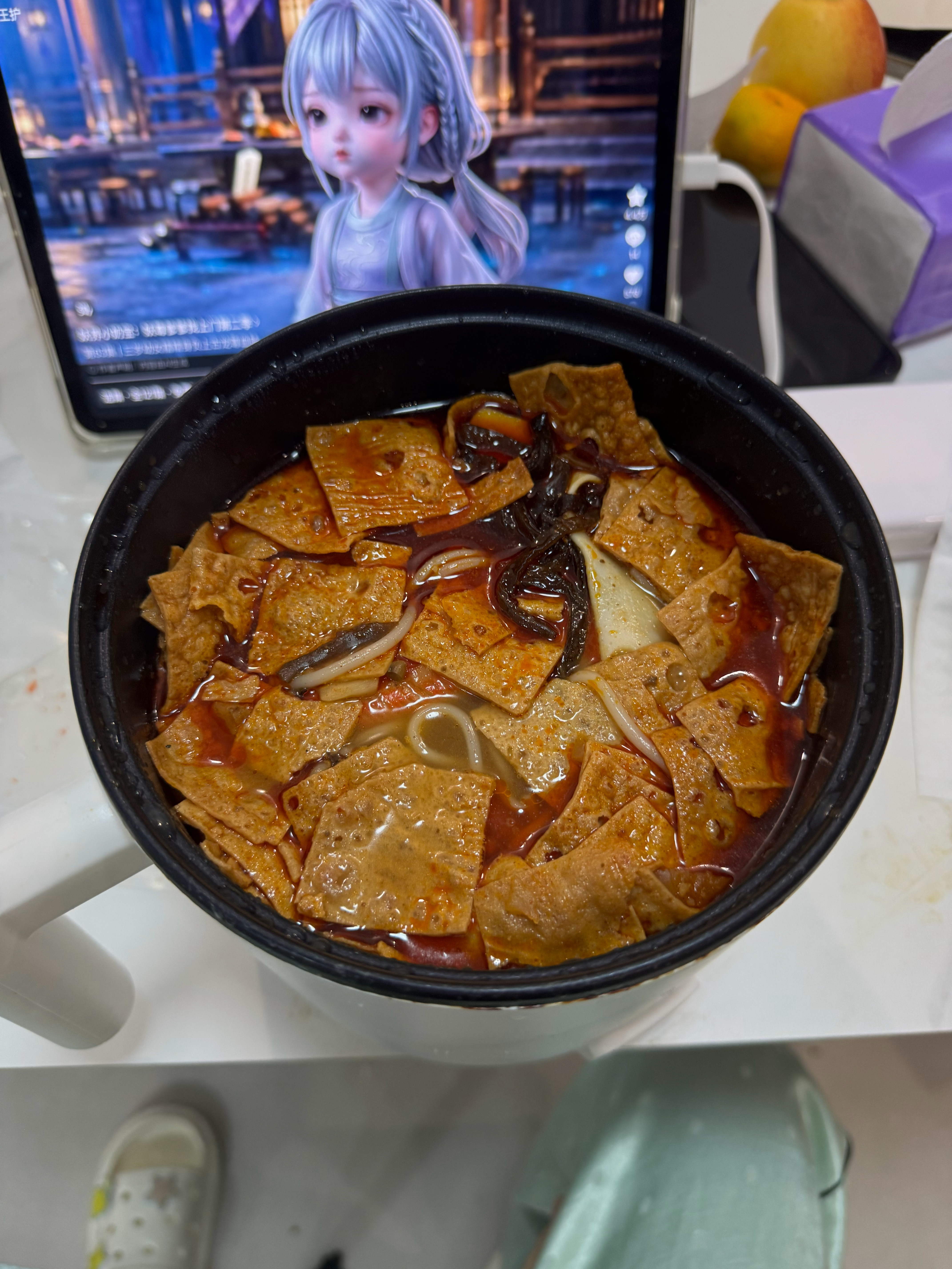 我今天在外面下暴雨的情况下吃了一顿螺狮粉，我发现不吃则不吃，一吃就上瘾​​​