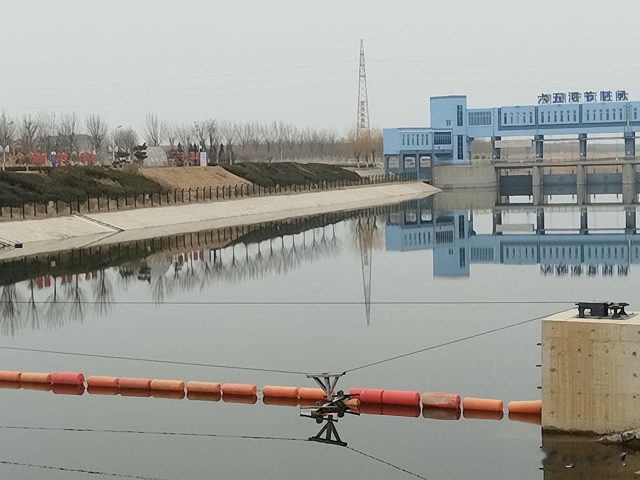 新春佳节，沿着105国道一路前行，再次踏入这座名为恩城的小镇，谁能想到眼前这