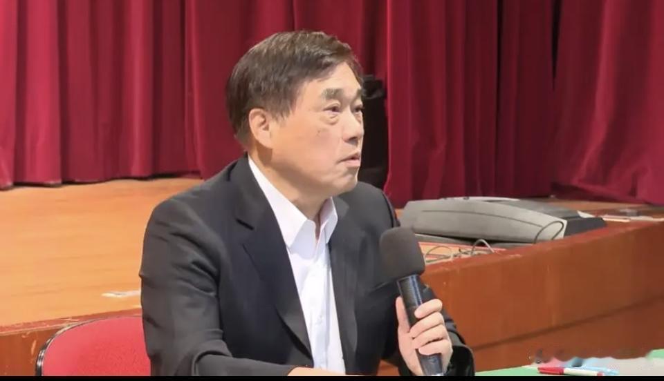 蓝营选战火药味炸了！南投副议长放狠话“郝龙斌当选就退党”，郝龙斌急着喊“别情绪化