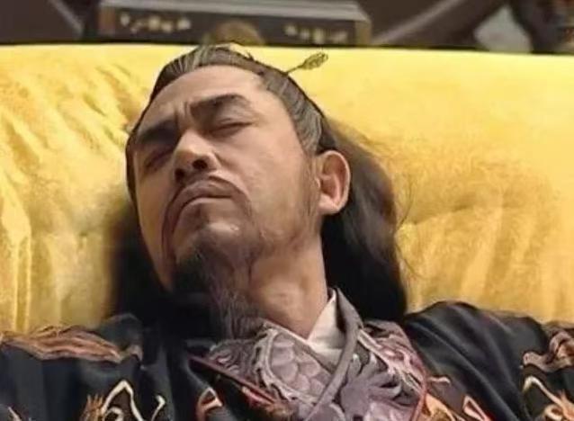 1542年，嘉靖服下道士送来的“仙药”，临幸端妃，一番云雨过后，他意犹未尽地睡着