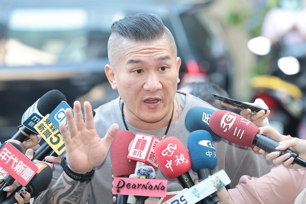 不得人心！馆长惊爆民进党史上未见网络惨况：留言区一排骂民进党布局2026年县市