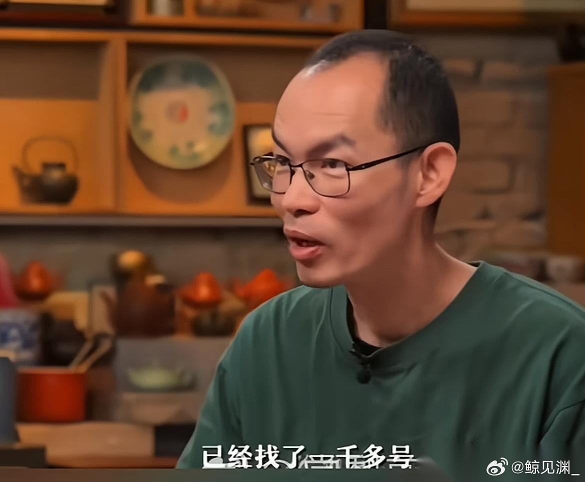 《给阿嬷的情书》导演说找谢南枝这个角色很难。导演说：“找思潼特别难。”主持人