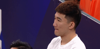 上海男篮夺冠后，该有人睡不着觉了。辽宁男篮总经理看完上海男篮夺冠，估计今夜无