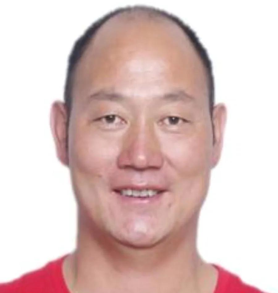 云南皮划艇队范教练，可能要面临3个窘境：1、工作保不住了：以目前基本属实的事实