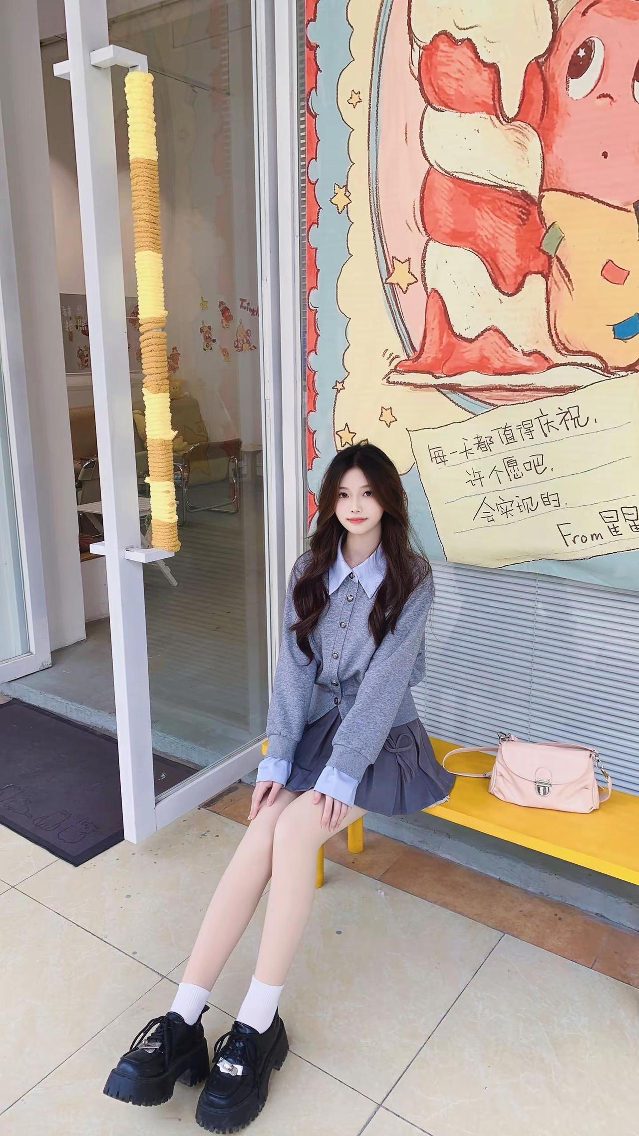 你说我可爱其实是可爱我了吧(´-ω-`)