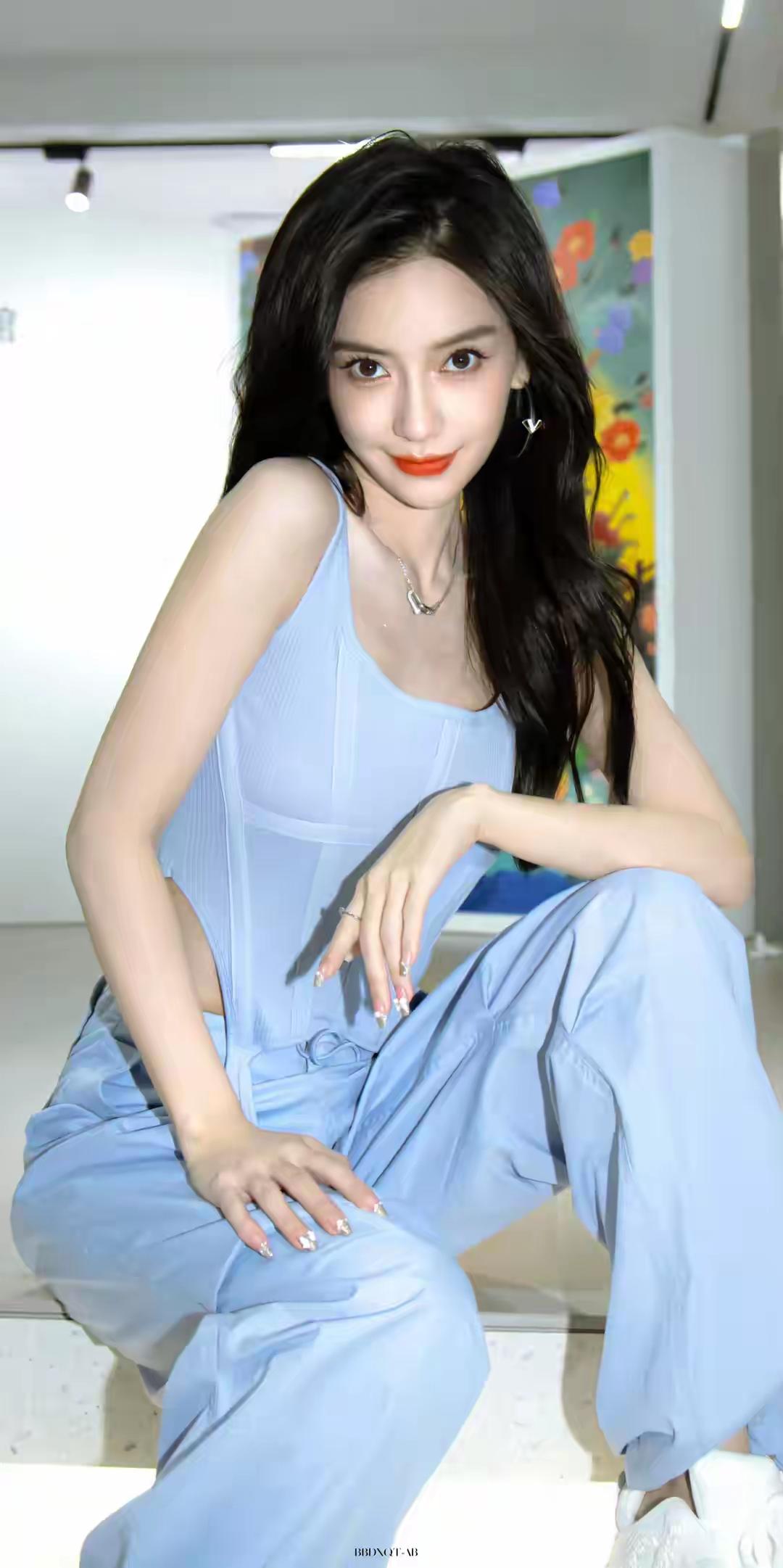 杨颖夏日生活打卡季