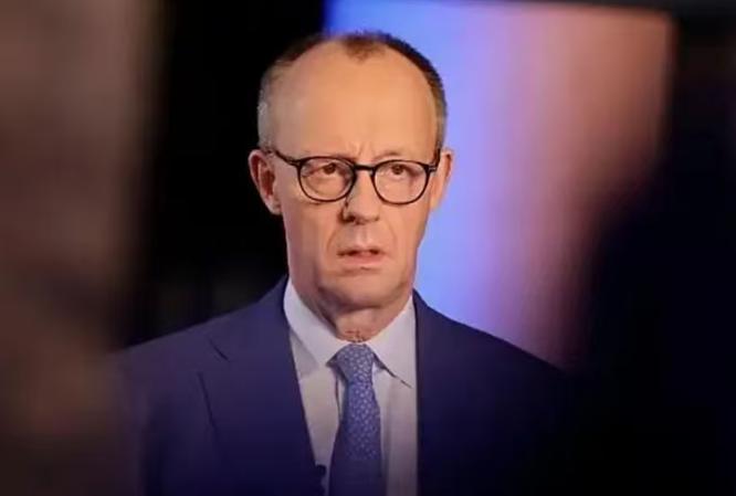 美国拿下格林兰岛基本没有什么悬念，真正的重头戏是美国是否能拿下加拿大。美国若是真