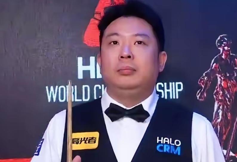 世锦赛正赛首轮第一阶段结束：张安达两杆过百暂时5-3领先艾伦​​