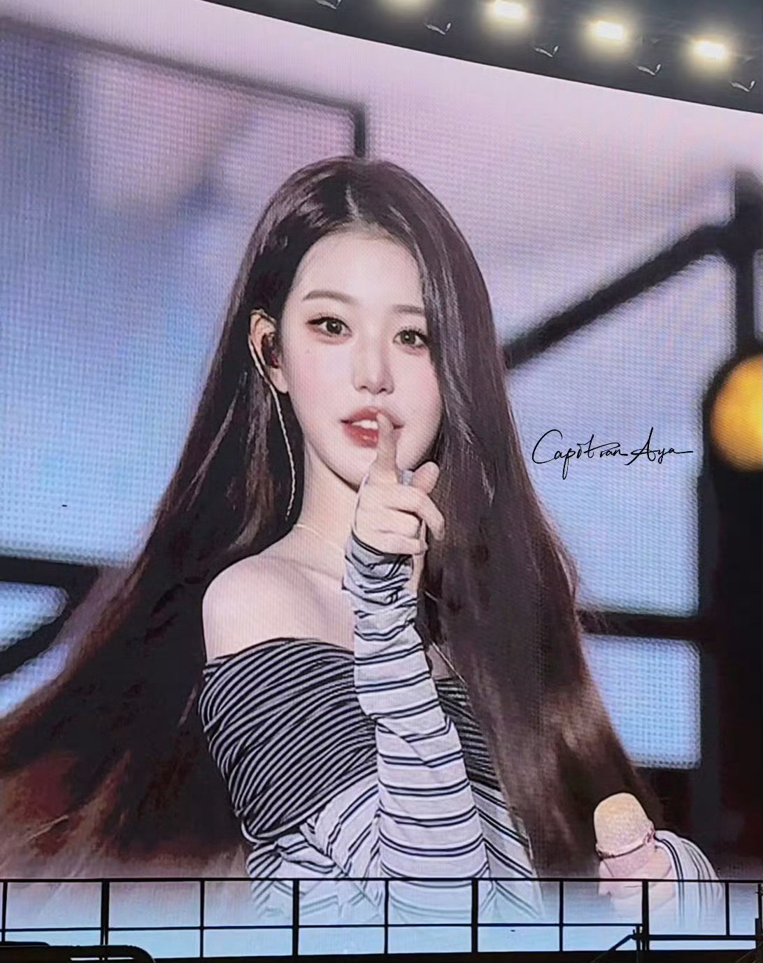 张元英宝格丽活动生图【张元英】又一张神级大屏