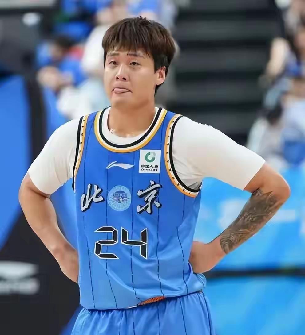 CBA季后赛四强出炉，夺冠概率如下：1、广厦作为卫冕冠军，广厦实力不容小觑，