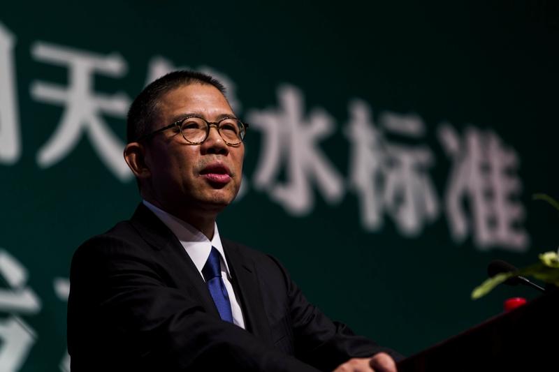 【钟睒睒以5300亿元第四次成为中国首富】10月28日《202