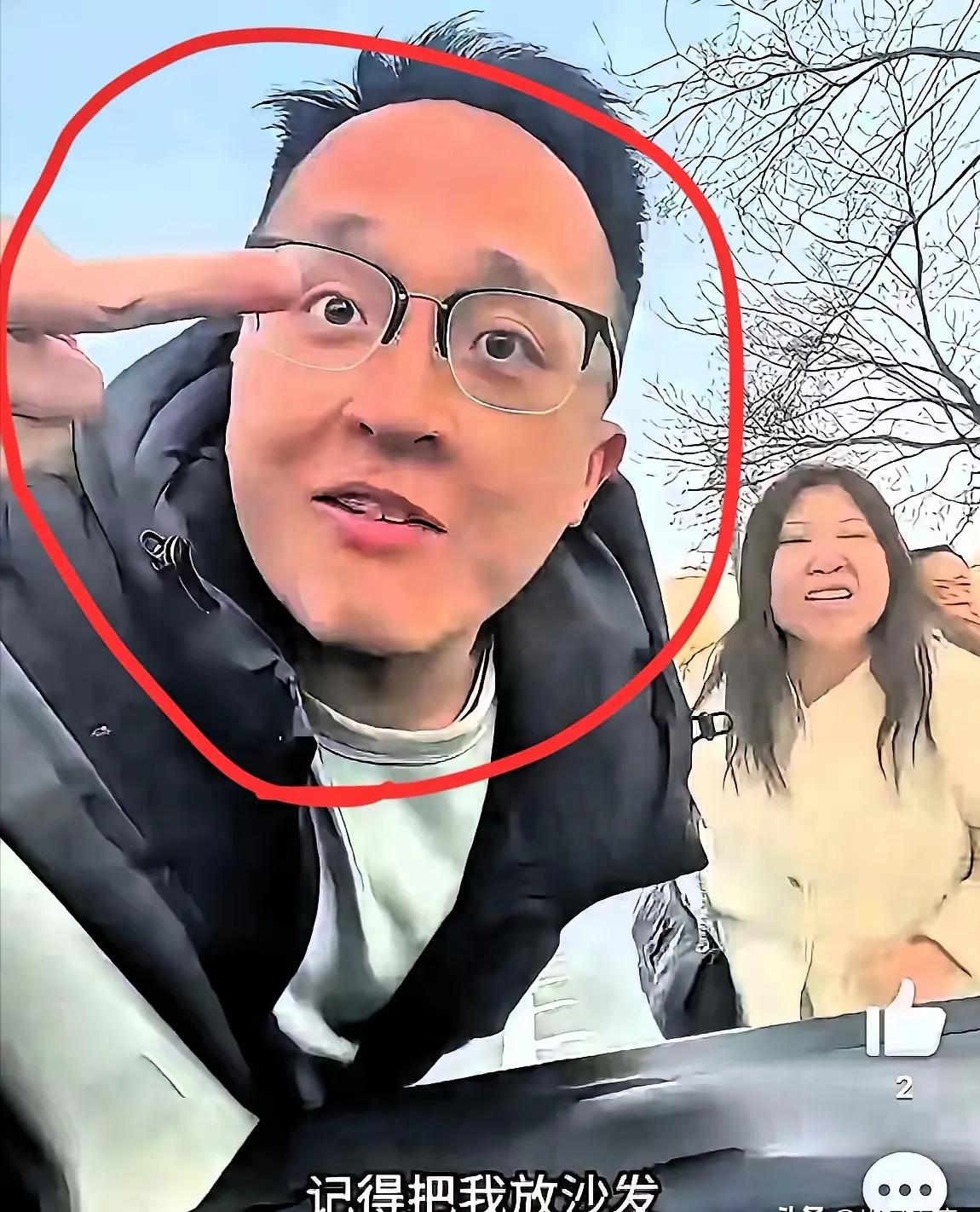 这下，河北那位求着被发上网的男乘客，怕是把肠子都悔断了！不过是2.4厘米的