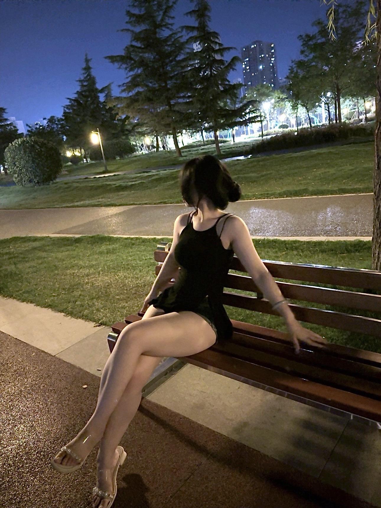 盘起头发是什么感