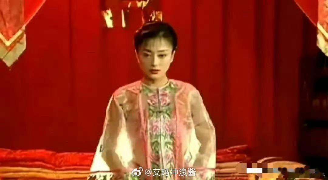 网友热议：还珠格格里知画的睡衣放现在得卖断货吧？​​​