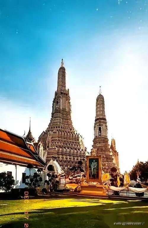 泰国、柬埔寨一发布中文通告，朋友圈直接炸成两派！一派人玻璃心发作：“这肯定